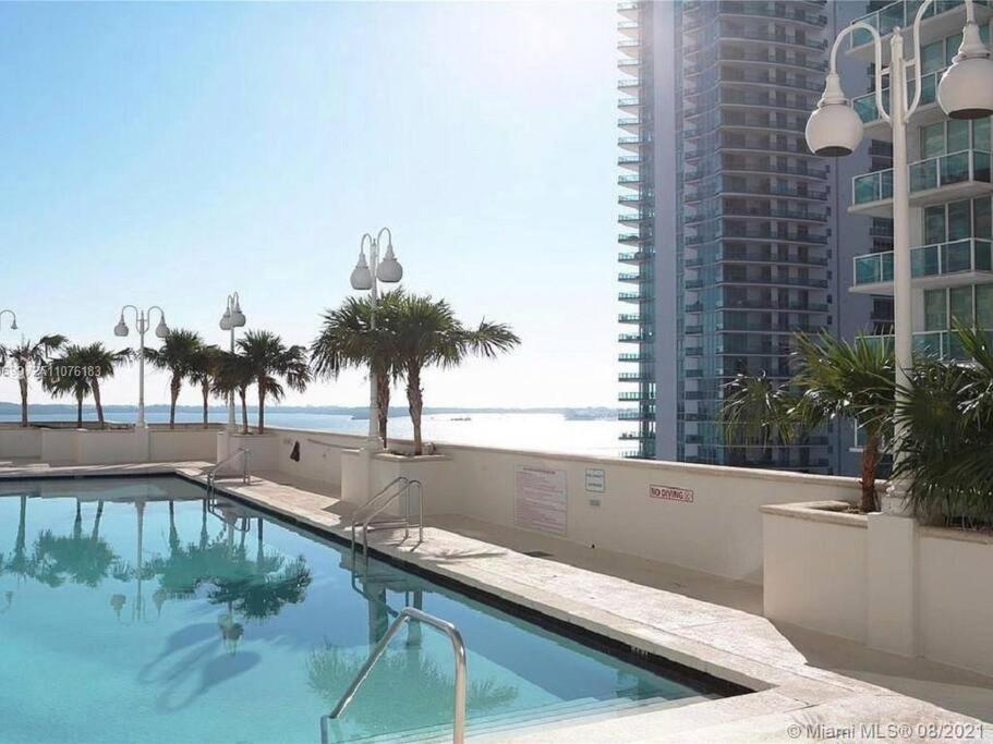 Apartamento Luxurious Private Unit With Parking Miami Exterior foto